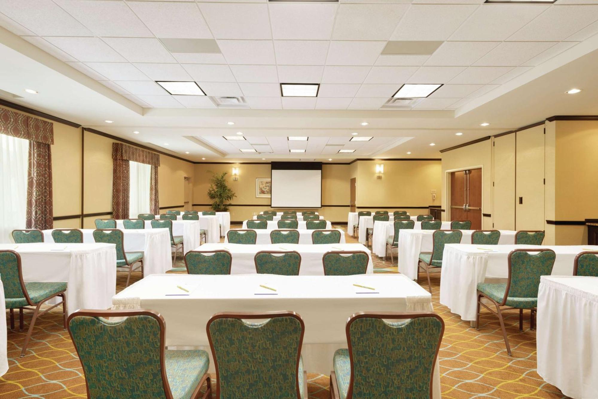 Hilton Garden Inn Warner Robins Exterior photo